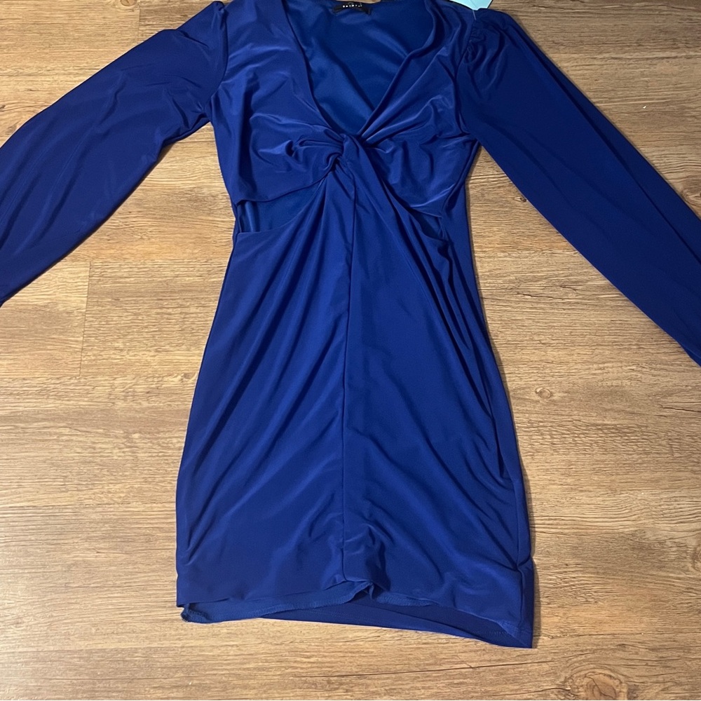 Chic Long Sleeve Dress in Deep Blue